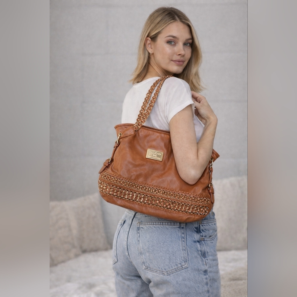 Tan Bebe purse - Picture 1 of 16
